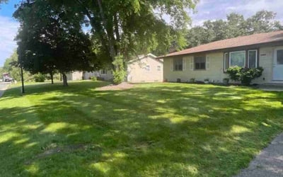 Photo of Jamie W.'s yard after getting landscaping in Elmwood, WI