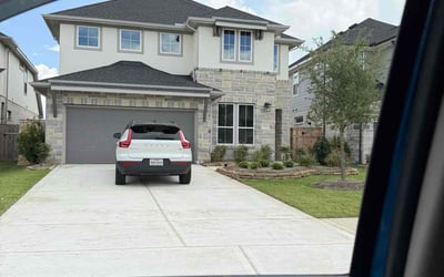 Photo of Paul D.'s yard after getting tree care in Galveston, TX