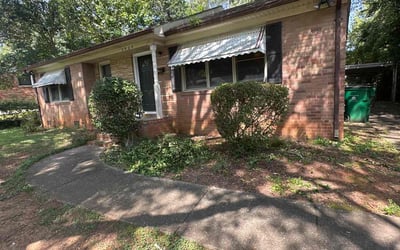 Photo of Keno C.'s yard after getting tree care in Mount Holly, NC