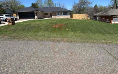 Photo of Mark D.'s yard after getting landscaping in Mustang, OK