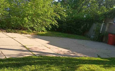 Photo of Steven W.'s yard after getting landscaping in Wichita, KS