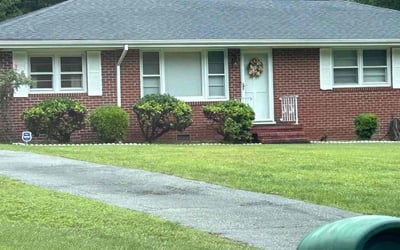 Photo of Charmian W.'s yard after getting tree care in Suffolk, VA
