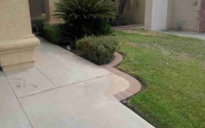Photo of Elizabeth R.'s yard after getting landscaping in Palm Springs, CA