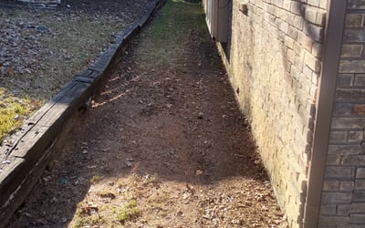 Photo of Robert W.'s yard after getting landscaping in Rainbow, TX