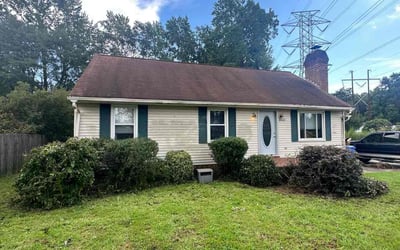 Photo of Nancy H.'s yard after getting tree care in Williamsburg, VA