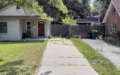 Photo of Sarah W.'s yard after getting landscaping in Saint Clair Shores, MI