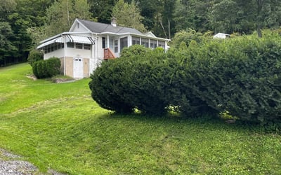 Photo of Sharon W.'s yard after getting landscaping in Hazleton, PA
