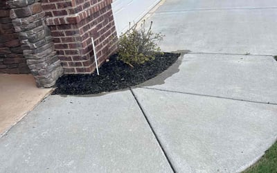 Photo of Jennifer W.'s yard after getting landscaping in Madison, AL