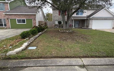 Photo of Ronald H.'s yard after getting landscaping in Slidell, LA