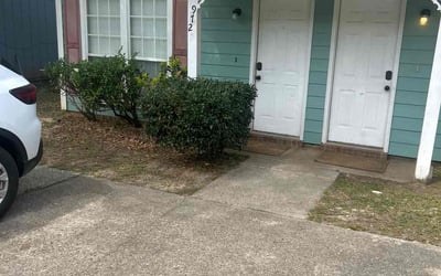Photo of Josh F.'s yard after getting landscaping in Mobile, AL