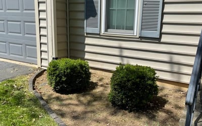 Photo of Les H.'s yard after getting landscaping in New Midway, MD