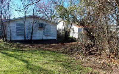 Photo of Gary T.'s yard after getting landscaping in Lillian, TX