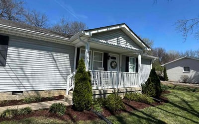 Photo of Jennifer B.'s yard after getting landscaping in Franklin, TN
