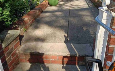 Photo of Jennifer P.'s yard after getting lawn care in New York, NY