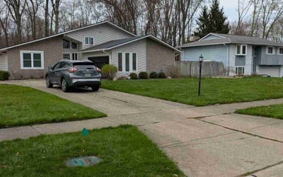 Photo of Kelly M.'s yard after getting landscaping in North Ridgeville, OH