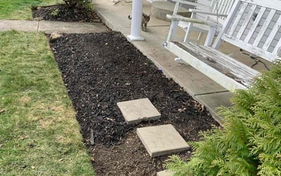 Photo of Jon M.'s yard after getting landscaping in Delaware, OH