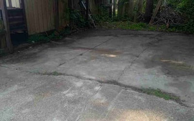 Photo of Aaron M.'s yard after getting landscaping in Baytown, TX