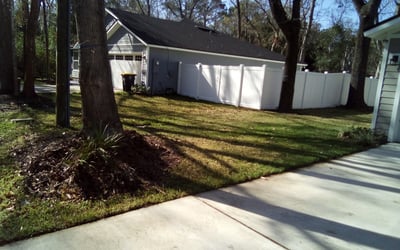 Photo of Annette C.'s yard after getting landscaping in Hilliard, FL