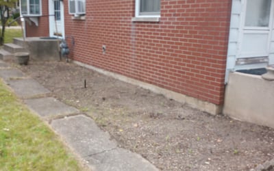 Photo of Matthew B.'s yard after getting landscaping in Columbia City, IN