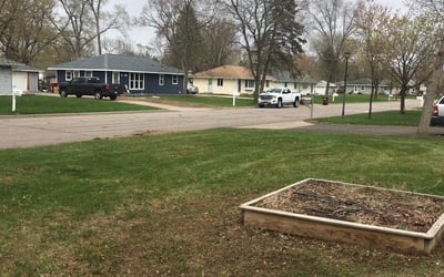Photo of Lynn B.'s yard after getting landscaping in Lake Elmo, MN