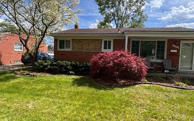 Photo of Steve R.'s yard after getting landscaping in Grosse Ile, MI