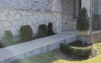 Photo of Sarah S.'s yard after getting landscaping in Krum, TX