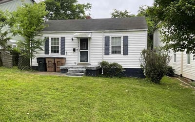 Photo of Rachel J.'s yard after getting landscaping in Nashville, TN