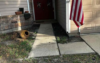 Photo of Carolyn M.'s yard after getting landscaping in Dayton, TX