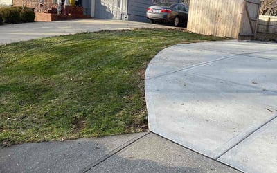 Photo of Joe F.'s yard after getting landscaping in Excelsior Springs, MO