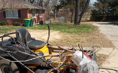 Photo of April K.'s yard after getting landscaping in Garden City, MO