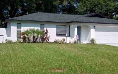 Photo of Ken H.'s yard after getting landscaping in Bay Pines, FL