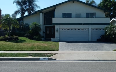 Photo of Jan G.'s yard after getting tree care in Rialto, CA