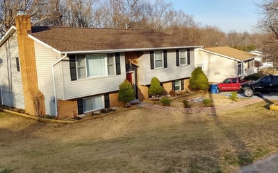 Photo of Linda L.'s yard after getting landscaping in Boston, VA