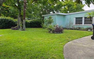 Photo of Hannah H.'s yard after getting lawn care in Grandview, MO