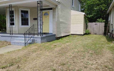 Photo of Edward N.'s yard after getting lawn care in Riverdale, MD