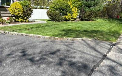 Photo of Lorrie L.'s yard after getting lawn care in Babylon, NY