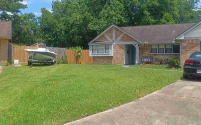 Photo of Chris C.'s yard after getting lawn care in Goodyear, AZ