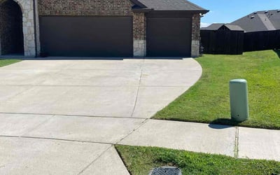 Photo of Peaches F.'s yard after getting lawn care in Balch Springs, TX