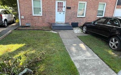 Photo of Carolyn N.'s yard after getting lawn care in Eden, NC