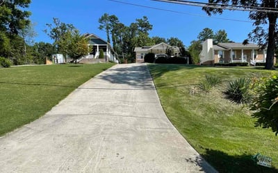 Photo of Robert R.'s yard after getting lawn care in Jasper, AL