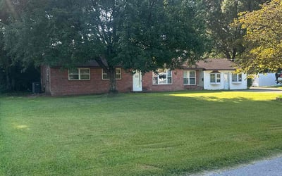 Photo of Carly H.'s yard after getting lawn care in Lake Mary, FL