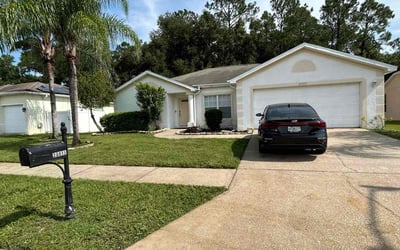 Photo of Maurice G.'s yard after getting lawn care in Hemet, CA