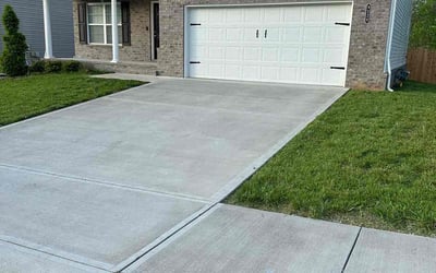 Photo of Josephine C.'s yard after getting lawn care in Farragut, TN