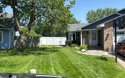 Photo of Tom R.'s yard after getting lawn care in Mundelein, IL