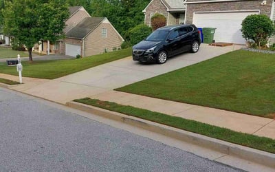 Photo of Marybeth P.'s yard after getting lawn care in Lees Summit, MO