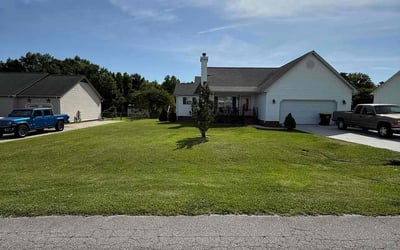 Photo of Cierrah D.'s yard after getting lawn care in Jacksonville, NC