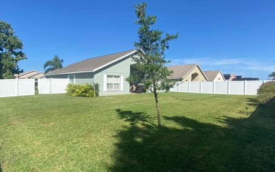 Photo of Omari M.'s yard after getting lawn care in Bartow, FL