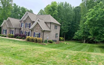 Photo of William M.'s yard after getting lawn care in Huntington, WV