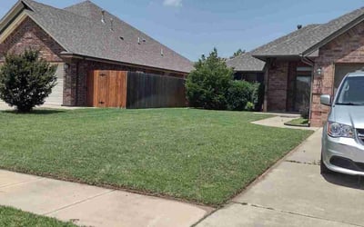 Photo of Karen S.'s yard after getting lawn care in Mustang, OK
