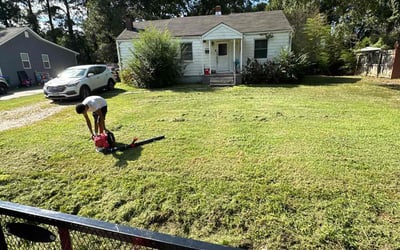 Photo of Leslie G.'s yard after getting lawn care in San Mateo, CA